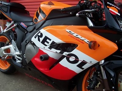 Padací chrániče - Honda CBR1000RR '04-'07, černé